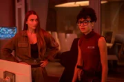 l-r: Eva Markovic (Tiana Upcheva) und Alicia Nevins (Stacey Read)