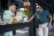 L-R: Baby Billy (Walton Goggins) und Jesse Gemstone (Danny McBride)