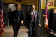 Ein neuer Fall wartet auf Hotch (Thomas Gibson, r.) und Reid (Matthew Gray Gubler, l.) ...