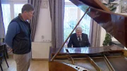 Karl Hohenlohe mit dem Leiter des Johann Strauss Museums Helmut Reichenauer.