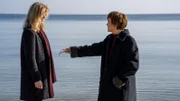 v.l.n.r.: Ellen (Rikke Lylloff) und Karin (Katrin Sass)