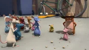 Luca hat gesehen, wie die Kehrmaschine das Buffet zerstört hat.