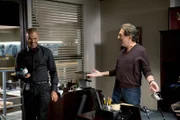 Ahnen noch nicht, was noch auf sie zukommen wird: Derek (Shemar Moore, l.) und Rossi (Joe Mantegna, r.) ...