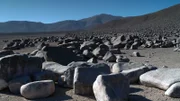 Polierte Felsen – ein rätselhaftes Phänomen in der Atacama-Wüste.