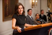 On left: Selina Meyer (Julia Louis-Dreyfus).