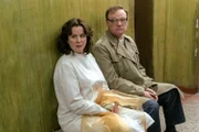 L-R: Ulana Khomyuk (Emily Watson) and Valery Legasov (Jared Harris)