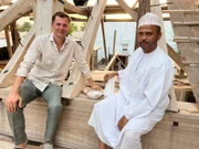 Bis heute fertigen die Schiffbauer im Oman ihre traditionellen Daus nach den Vorgaben ihrer Vorfahren.