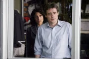 Der Kampf um Amber ist verloren. Ein letztes Mal will Wilson (Robert Sean Leonard) sie zurück in die Realität holen, um von ihr Abschied zu nehmen. Auch Dr. Cuddy (Lisa Edelstein) ist zutiefst betroffen.