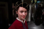 Die junge Margot (Julia Anna Grob) arbeitet als Statistin am Theater des Jüdischen Kulturbunds in Berlin und näht Kostüme.
