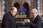 Dekan van der Vorst (Waldemar Kobus) und Georg Wilsberg (Leonard Lansink).
