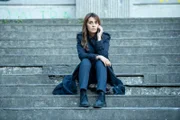 Petra (Paola Cortellesi) belastet der Diebstahl ihrer Dienstwaffe, der schwere Konsequenzen nach sich zieht.
