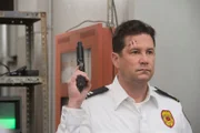 Zwei Wachen eines privatisierten Hochsicherheitsgefängnisses in Texas wurden ermordet. Das BAU-Team wird hinzugezogen und beginnt mit den Ermittlungen. Doch hat Capt. Dale Shavers (William Ragsdale) etwas damit zu tun?