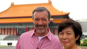 Michael Roll (l.)