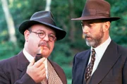 v.l.n.r. Giraud (Bill Moody) und Lucien Bex (Bernard Latham)