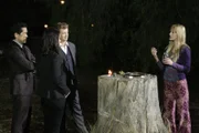 In den Ermittlungen ihres neuen Falles stoßen Cho, Teresa Lisbon und Patrick Jane auf Tamzin Dove, die zugibt, Cody mit einem Todesfluch belegt zu haben ...