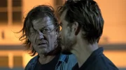 Tom Hammond (Sean Bean, l.) und Steve Hammond (Ryan Kwanten, r.)