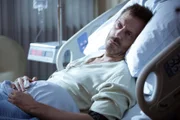 Irgendwie hat er sich die OP leichter vorgestellt: House (Hugh Laurie) muss ins Krankenhaus ...