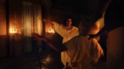 Ramses III. wurde in Folge einer Haremsverschwörung wahrscheinlich mit einem Messer die Kehle durchgeschnitten. Die Destabilisierung Ägyptens aufgrund von Umweltfaktoren, wie Dürren und sozialen Problemen, sowie die immigrierenden Seevölker, waren dabei Faktoren.
