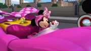 Cuckoo-Loca, Minnie Mouse