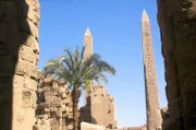 Tempel des Reichsgottes Amnun in Karnak - Obelisken der Pharaonin Hatschep-Sut.