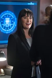 Emily Prentiss (PAGET BREWSTER)