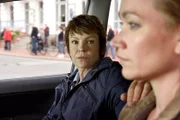 Karin mit ihrer Tochter Julia. Weitere Fotos erhalten Sie auf Anfrage.