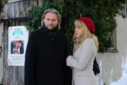 Michael (Erich Altenkopf, l.); Rosalie (Natalie Alison, r.)