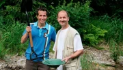 Willi mit Goldwäscher Dr. Markus Schade in Thüringen.
