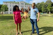 Sie haben erst spät das erste Kind bekommen: Adriana Acosta und Sönke Johanssen. Weil die Gutshausbaustelle zehn Jahre lang ihr Leben bestimmt hat. Als wäre es ein dritter Partner.