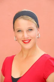 Eva-Maria Grein von Friedl (Anita Wegele).