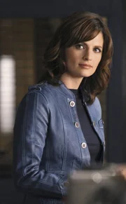 Das Buhlen um ihre Aufmerksamkeit erreicht einen neuen Höhepunkt: Beckett (Stana Katic) ...