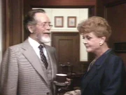Jessica (Angela Lansbury) wird als Zeugin vor Gericht gerufen. Quayle (Patrick McGoohan) übernimmt die Verteidigung.