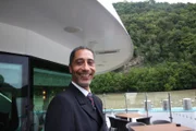 Kapitän Raul Kraaier auf dem Deck der "MS Anesha".