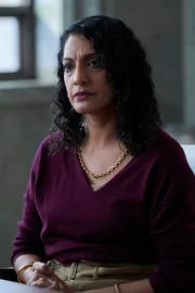 Aliya Kanani als Marigold Duffy