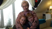 Cornelia mit ihren Zwillingen Lilly und Valentino