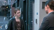 Samantha (Rachel Keller) trifft ihren Ex-Geliebten Sato (Shô Kasamatsu) wieder.