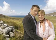 Rosamunde Pilcher - Wiedersehen am Fluss Zueinander gefunden: Jan Sosniok als Robert O'Neill, Sophie Schütt als Jane Wilson.