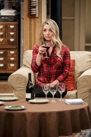 Penny (Kaley Cuoco)