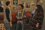 Erinnerung an die wilden Collage-Zeiten: Ted (Josh Radnor, M.), Marshall (Jason Segel, l.) und Blitz (Jorge Garcia, r.) ...