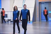 Ist wirklich Darulio für das Gefühlschaos bei Kelly (Adrianne Palicki, l.) und Ed (Seth MacFarlane, r.) verantwortlich?