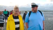 Judith Rakers und der "singende Wattführer" Albertus Akkermann.
