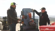 L-R: Juan Ibarra und Freddy Dodge im Gespräch mit Ironworker.