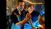 Eddie ist ein kaltherziger und skrupelloser Spieler, der mit lausigen Tricks seine Gegner verlieren lässt.