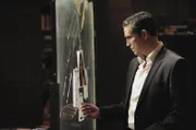 Reese (Jim Caviezel)