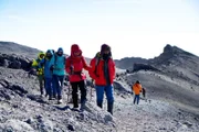 Stetig bergauf: Trekking auf den Kilimandscharo