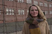 Maria (31) möchte anhand ihrer Familiengeschichte über die grausamen Verbrechen der NS-Zeit aufklären.