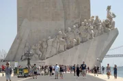 Stolz und Unbehagen: In Portugal trägt jedes Bauwerk die Handschrift von Diktator Salazar und seiner nationalistisch-autoritären Ideologie des Estado Novo – doch ein Monument sticht besonders hervor ...