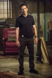 Muss mit seinem Team verhindern, dass der Verräter Agent Russo seinen Plan durchführen und eine Bombe in New Orleans hochgehen lassen kann: LaSalle (Lucas Black) ...