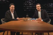 Martin R. Dean, Schriftsteller, und Moderator Yves Bossart