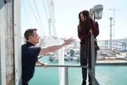 Als Feuerwehrmann versucht Bobby (Peter Krause, l.) immer, das Leben anderer zu retten. Kann er auch der verzweifelten Frau (Nicole Reddinger, r.) helfen?
